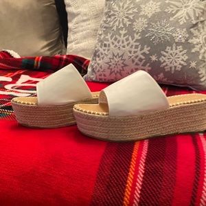 Bamboo White Platform Sandal Brand New Never Worn